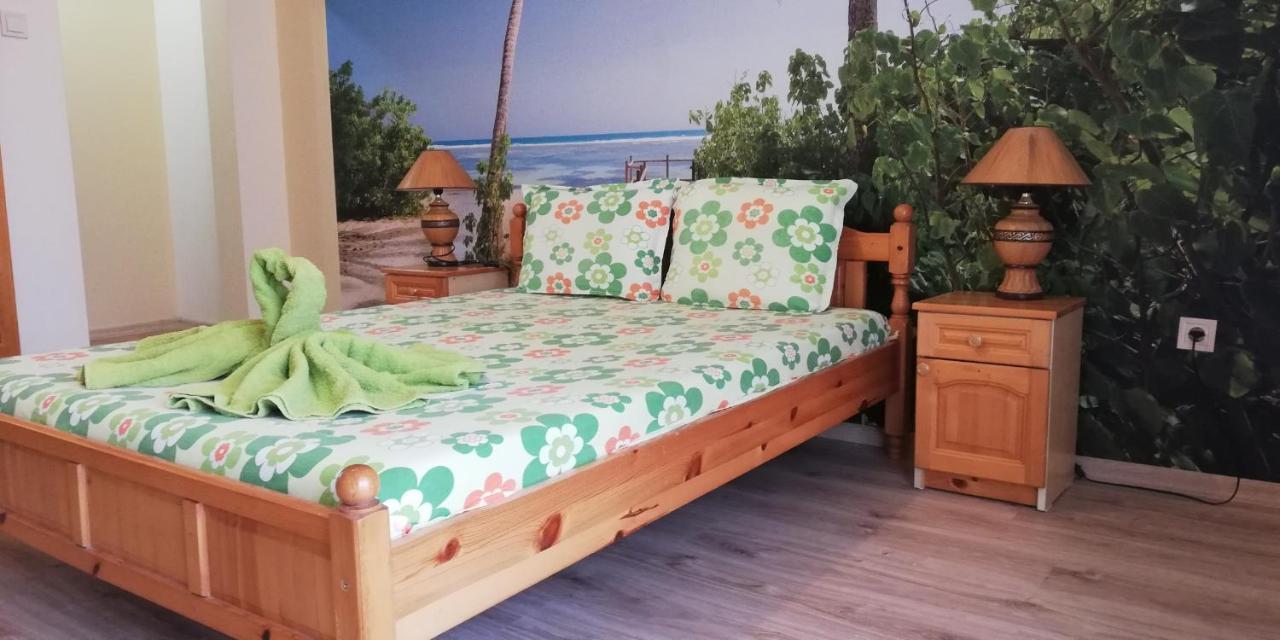 Guest House Ares โซโซโปล ภายนอก รูปภาพ