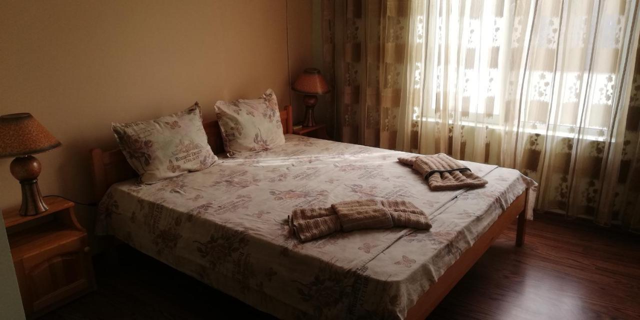 Guest House Ares โซโซโปล ภายนอก รูปภาพ