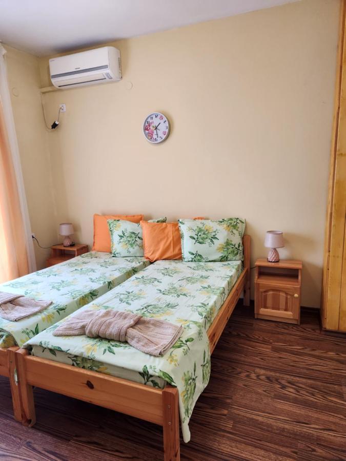 Guest House Ares โซโซโปล ภายนอก รูปภาพ